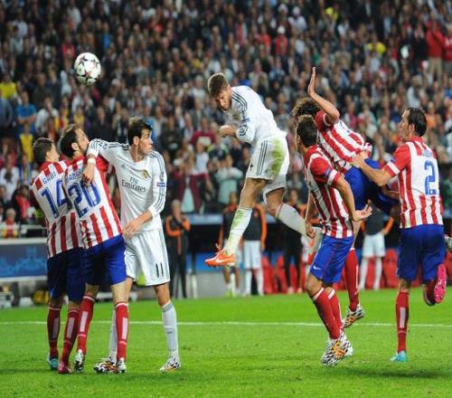 英超焦点战,利物浦冲击,桑德兰不败,天下足球,足球博彩,足球赛事投注,体育平台,足球赛事,在线足球博彩